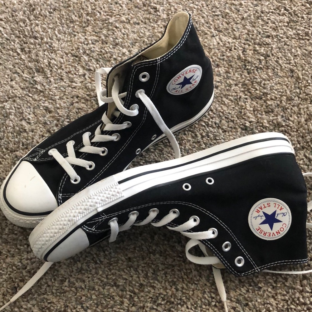 Men’s Size 11 Converse All Stars High Top Black